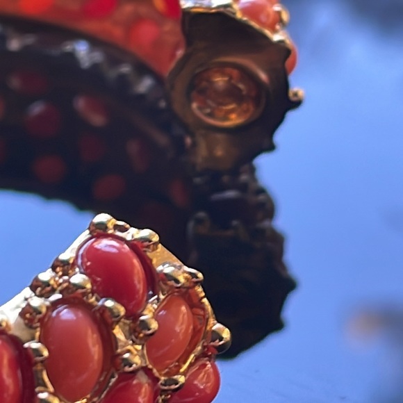 KENNETH JAY LANE Signed Starfish Bracelet - Picture 9 of 9